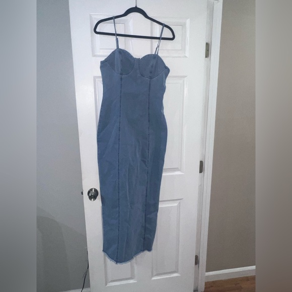 Maxi Jean Dress - Picture 3 of 4